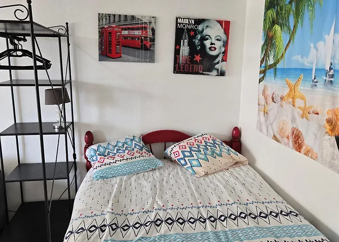 Apartment Face Au Bassin Plein Centre D