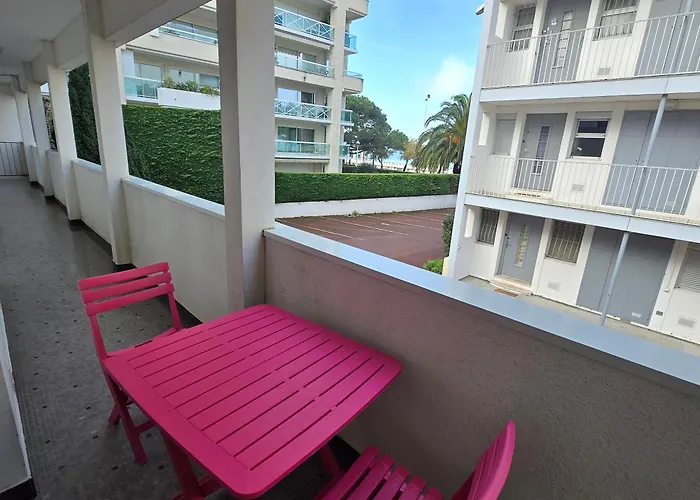 Apartmán Face Au Bassin Plein Centre D